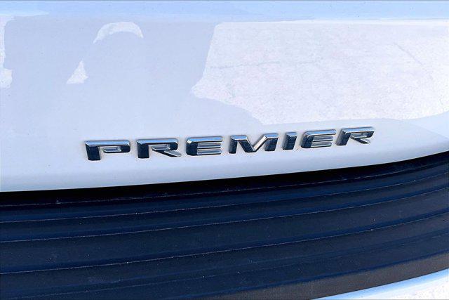 2023 Chevrolet Suburban 4WD Premier
