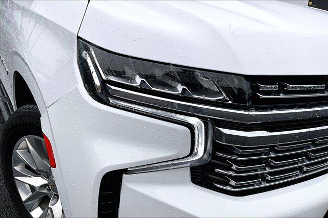 2023 Chevrolet Suburban 4WD Premier