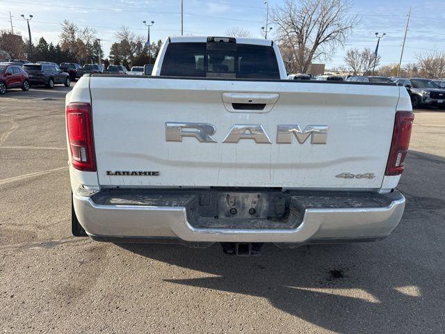 2025 Ram 3500 Laramie Crew Cab 4x4 8' Box