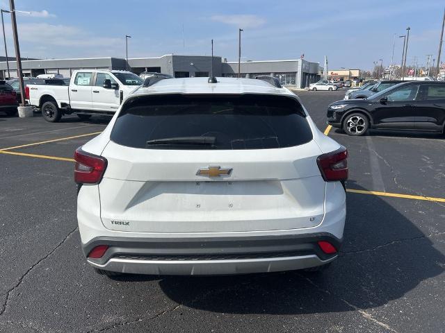 2025 Chevrolet Trax FWD LT
