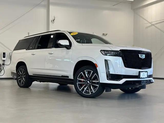 2022 Cadillac Escalade ESV 4WD Sport Platinum for sale in Kenosha, WI