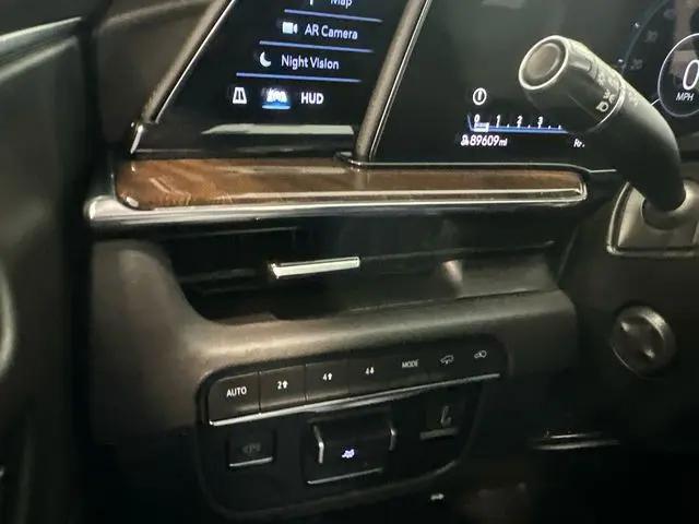 2022 Cadillac Escalade ESV 4WD Sport Platinum