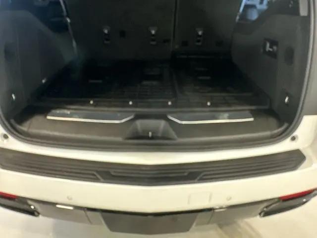 2022 Cadillac Escalade ESV 4WD Sport Platinum
