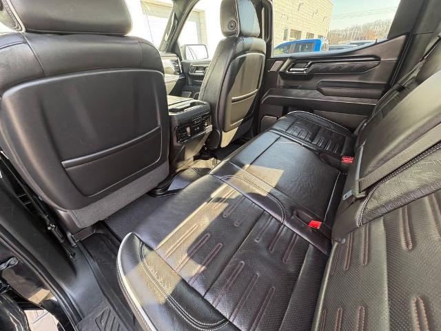 2024 GMC Sierra 1500 4WD Crew Cab Short Box AT4X