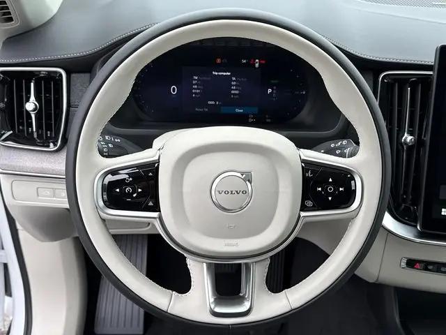 2026 Volvo XC90 Plug-In Hybrid Ultra, T8 AWD, Electric/Gasoline, Bright, 7 Seats