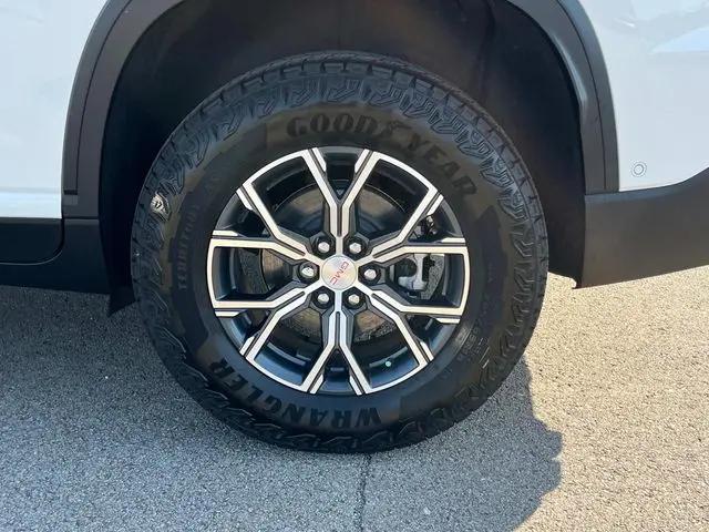2026 GMC Acadia AT4 AWD