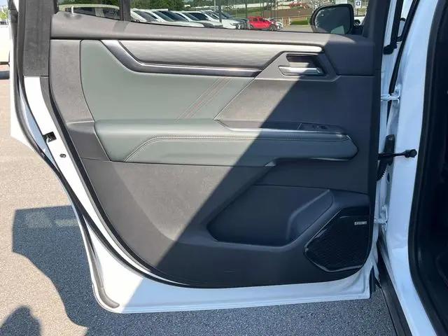 2026 GMC Acadia AT4 AWD