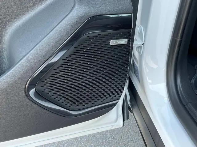 2026 GMC Acadia AT4 AWD