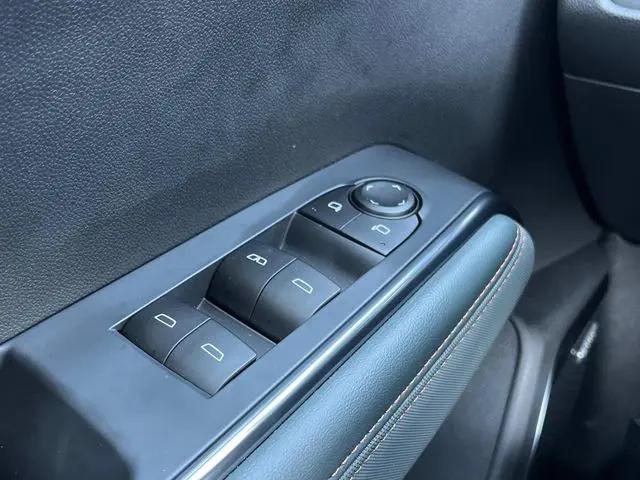 2026 GMC Acadia AT4 AWD