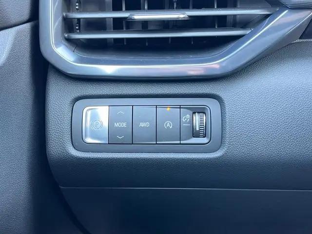 2026 GMC Acadia AT4 AWD
