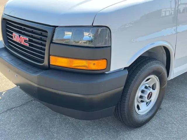 2026 GMC Savana Cargo 2500 Regular Wheelbase, Work Van, RWD