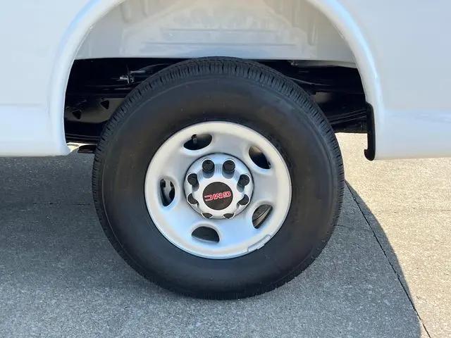 2026 GMC Savana Cargo 2500 Regular Wheelbase, Work Van, RWD
