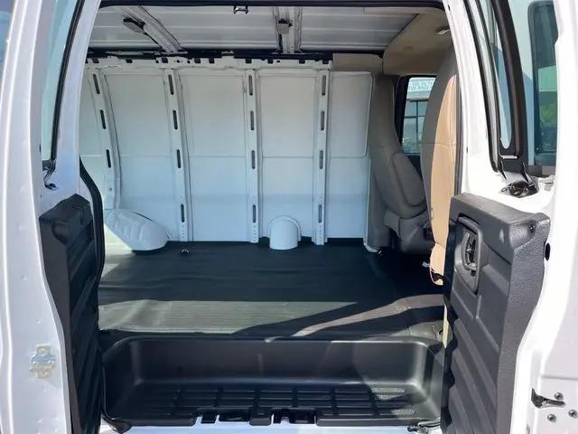 2026 GMC Savana Cargo 2500 Regular Wheelbase, Work Van, RWD