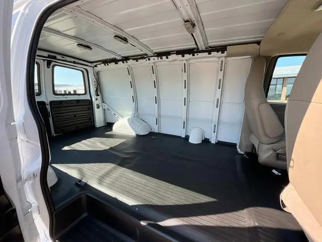 2026 GMC Savana Cargo 2500 Regular Wheelbase, Work Van, RWD