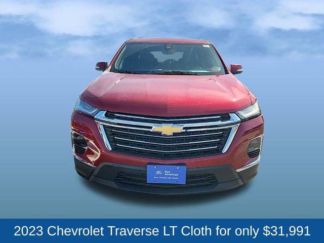 2023 Chevrolet Traverse AWD LT Cloth