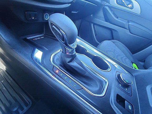 2023 Chevrolet Traverse AWD LT Cloth