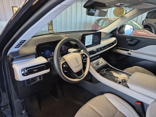 2025 Lincoln Aviator Premiere
