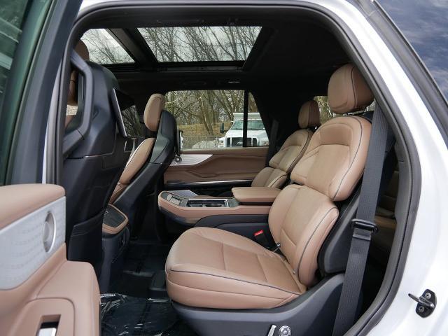 2025 Lincoln Navigator Black Label
