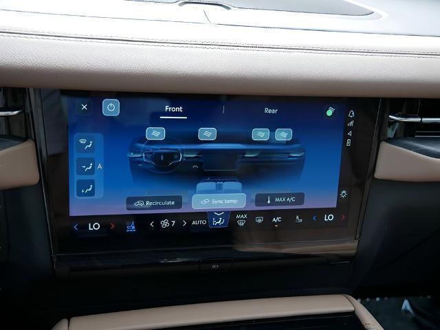 2025 Lincoln Navigator Black Label