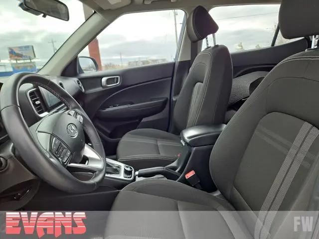 2024 Hyundai Venue SEL