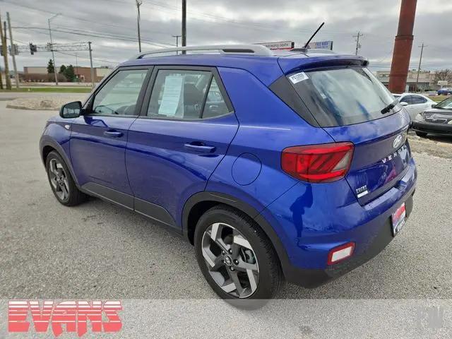 2024 Hyundai Venue SEL