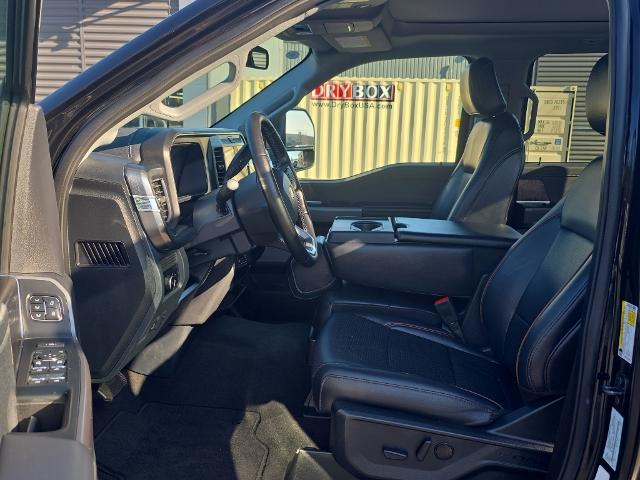 2025 Ford F-350 LARIAT