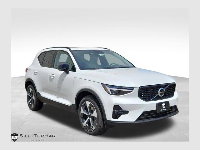 2026 Volvo XC40 Plus, B5 AWD Gas (mild hybrid), Dark for sale in Broomfield, CO