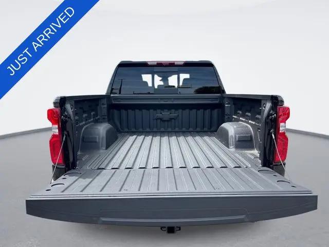 2026 Chevrolet Silverado 1500 4WD Crew Cab Short Bed LTZ