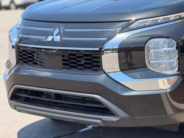2026 Mitsubishi Outlander ES 2.5 2WD