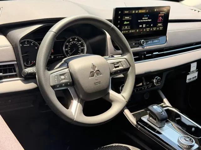 2026 Mitsubishi Outlander ES 2.5 2WD