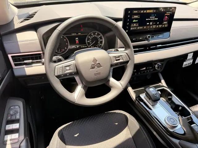 2026 Mitsubishi Outlander ES 2.5 2WD