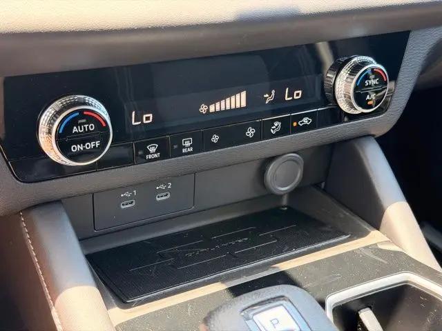 2026 Mitsubishi Outlander ES 2.5 2WD