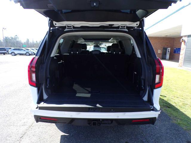 2025 Ford Expedition Active MAX