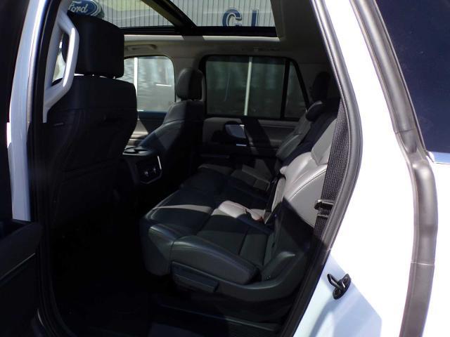 2025 Ford Expedition Active MAX