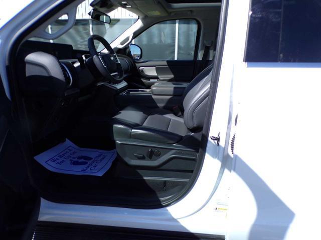 2025 Ford Expedition Active MAX