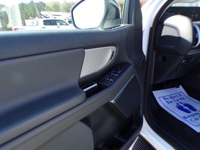 2025 Ford Expedition Active MAX