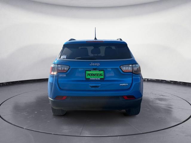 2022 Jeep Compass Latitude FWD