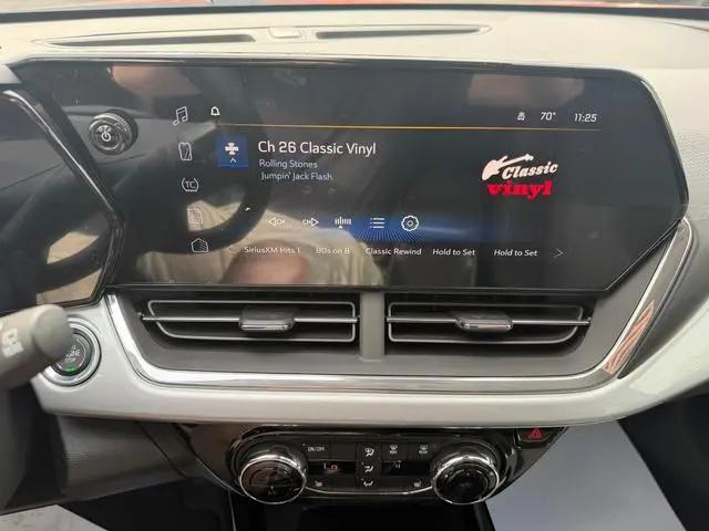 2026 Chevrolet Trax FWD LT