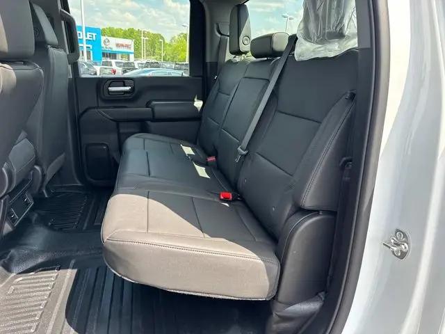2026 GMC Sierra 2500HD Crew Cab, Standard Bed, Pro, 4WD