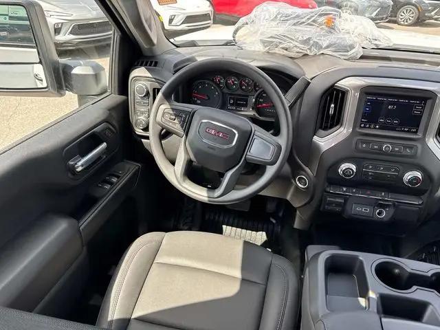 2026 GMC Sierra 2500HD Crew Cab, Standard Bed, Pro, 4WD