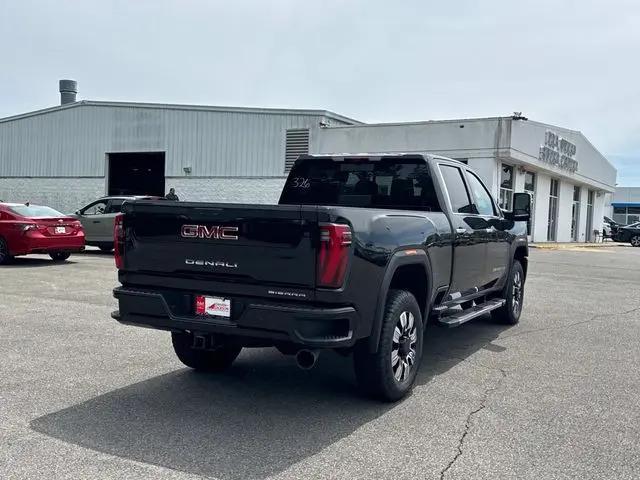 2026 GMC Sierra 2500HD Crew Cab, Standard Bed, Denali, 4WD