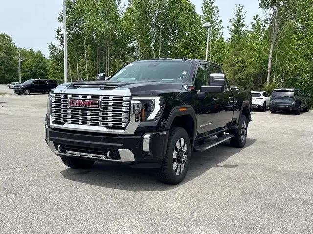 2026 GMC Sierra 2500HD Crew Cab, Standard Bed, Denali, 4WD