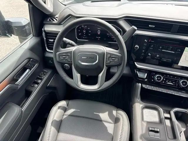 2026 GMC Sierra 2500HD Crew Cab, Standard Bed, Denali, 4WD