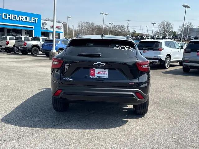 2026 Chevrolet Trax FWD 2RS