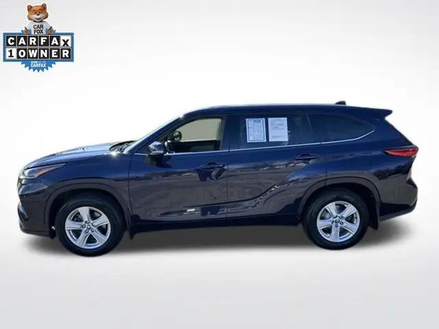 2022 Toyota Highlander LE