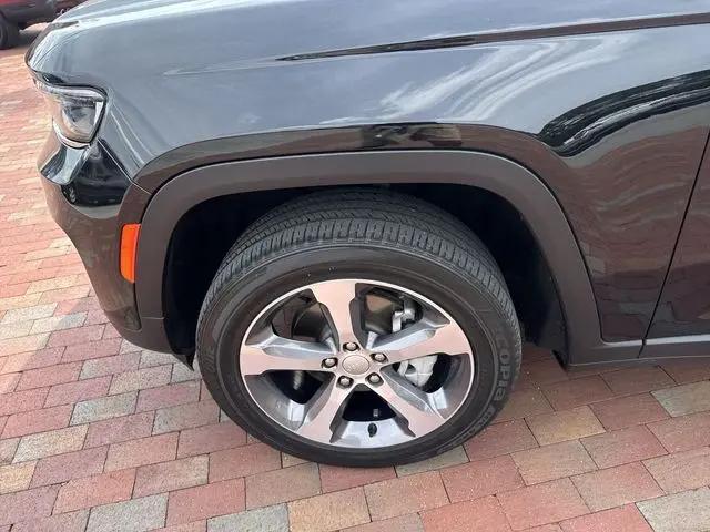 2023 Jeep Grand Cherokee Limited 4x4