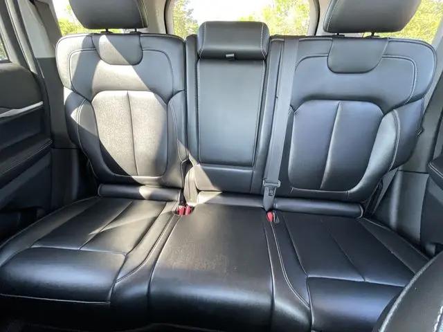 2023 Jeep Grand Cherokee Limited 4x2