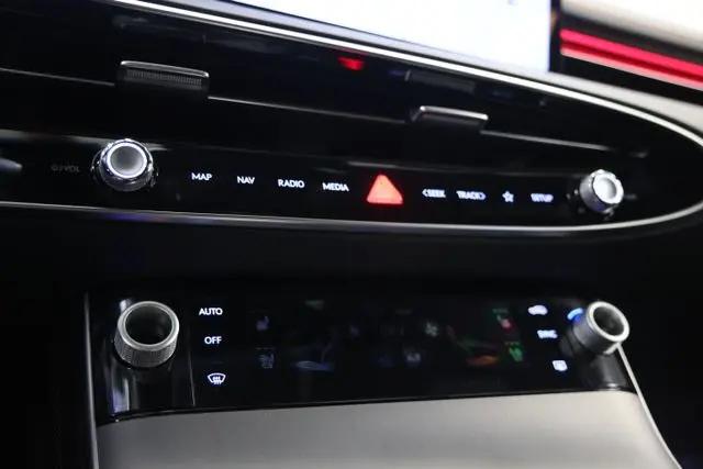 2026 Genesis GV70 3.5T Sport Advanced