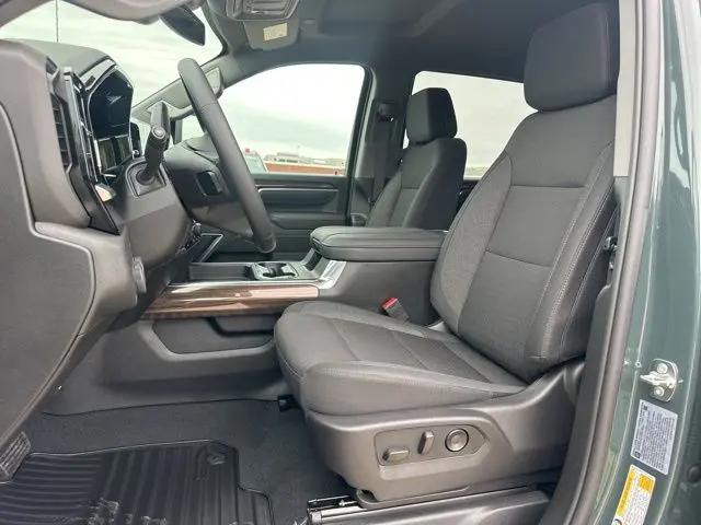 2026 Chevrolet Silverado 2500HD Crew Cab, Standard Bed, LT, 4WD