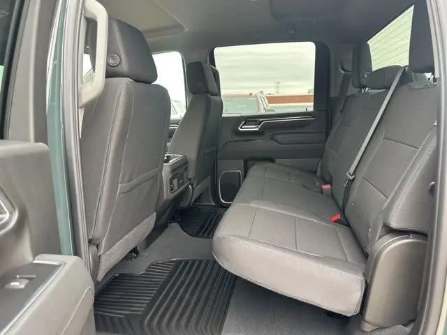 2026 Chevrolet Silverado 2500HD Crew Cab, Standard Bed, LT, 4WD